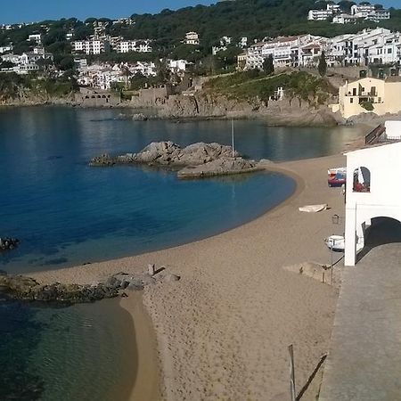 Puig Gros Hotel Montras ภายนอก รูปภาพ